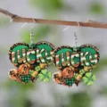St. Patrick's Tag Holz Ohrringe Herz Kleeblatt glücklich Festival Schmuck Geschenk für Damen - Lucky Schriftzug Leopard Herz Stil (SHE2634)