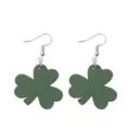 Grüne Kleeblatt Ohrringe für St. Patrick's Day, süßer irischer Glücksklee Ohrhänger. - Grünes Kleeblatt Design (Holz 3)