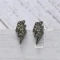 Hölzerne Leopardenmuster Blitz Ohrstecker, schickes Mode casual Schmuck Accessoire. - Leoparden Blitz Stil (Artikel 361)