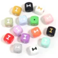 Perles de lettres carrées en silicone colorées avec trous pour accessoires de bijoux - Lettre I / Taille Extérieure 12mm Trou 2.5mm