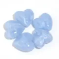 Perline a cuore in acrilico blu con texture effetto giada per gioielli fai da te. - Blu