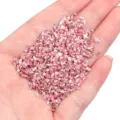 Particulas de vidrio triturado rosa 2mm-4mm para manualidades DIY, micropaisaje y resina decorativa. - 1 Botella / Rosa SC8