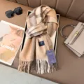 Klassischer karierter Kaschmir-Gefühl Winterschal mit Fransen Quasten Unisex warm - Farbe 6