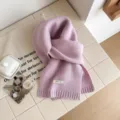 Bufanda de punto lisa para invierno, accesorio de cuello cálido, suave y elegante. - 160x20cm / Violeta Claro