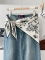Modische Damen Jeans mit schwarz-weißem Blumenmuster Dreiecksschal Taillenrock Sommer. - Große Blume - Weiß