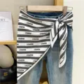 Women's French retro decorative silk scarf tied on denim pants, stylish summer fashion accessory. - White (Letter Striped)