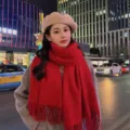 Bufanda de invierno roja cálida con flecos, bufanda de punto suave y gruesa para mujer. - Rojo