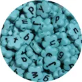 100st lichtblauwe acryl bloem letter kralen diy bedel tussenkralen sieraden maken - 100 stuks verpakking / Meerblauw