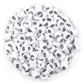 Cuentas de números redondas planas de acrílico blanco con dígitos negros para joyería. - Mezcla de Números / Pack de 100 / Blanco