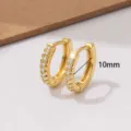 Kleine gouden creolen met schitterende zirkonia, 10mm stijlvolle huggie oorbellen voor dames. - 10mm / Goud