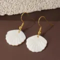 Witte schelp waaierhaken oorbellen minimalistische zomer strand stijl sieraden - Waaiermodel (A04) / 18mm / Goud