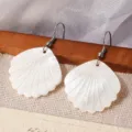 Witte schelp waaier oorbellen, zomerse strandstijl sieraden, eenvoudig en fris ontwerp voor dames. - Grote Waaiervorm (A003) / 28mm / Zilver