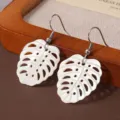 Chique witte schelp monstera blad oorbellen, lichte holle botanische hangende oorbellen voor dames. - Hol Monstera Blad (A02) / 22mm / Zilver