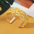 Boheemse geel witte rijstkralen gekruiste open manchet armband etnische sieraden variant - Goud Geel Wit