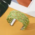 Boheemse groene kraal kruis open manchet armband, zilverkleurige gewoven modesieraden. - Zilver/Groen