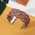 Boheemse rode kraal zilveren metaal doorkruiste open manchet armband variant accessoire - Zilver Kastanje