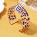 Meerlaagse kralen armband met kleurrijke rijstkralen en metalen tussenstukken voor dames. - Driekleur 2 / Goud