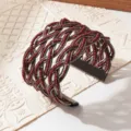 Handgemaakte brede manchetarmband met rode kraaltjes, multi-laags gevlochten vintage design. - Gunmetal frame - één kleur 8