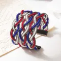 Handgemaakte brede armband met rode witte en blauwe kralen stijlvol en uniek design - Gunmetal frame - driekleurig 6