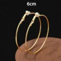 Grote gouden creolen oorbellen voor dames, 6cm metalen minimalistische stijlige sieraden. - Clip-On Earrings / 6cm / Goud