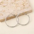 Zilveren meerdradige getwiste grote oorbellen, elegante minimalistische zomer sieraden. - 001 Stijl / 40mm / Witgoud