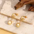 Gouden metalen bal hangende oren variant, stijlvol geometrisch hoop ontwerp voor dagelijks. - A003 Stijl / Goud