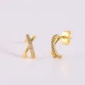 Vergulde kruisvormige oorknopjes met zirkonia stenen voor dames elegante sieraden - Model-013