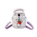 Leuke paarse ruitjes emmertas met aardbeiborduursel en trekkoord voor dagelijks gebruik. - Zonder Hanger / Paars
