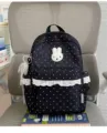 Süßer gepunkteter Rucksack mit Spitzenborte und niedlichem Hasen-Motiv für den Schulalltag. - Mit Anhänger / S / Schwarz