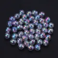 Nahaufnahme von bunten AB beschichteten Acrylperlen Detail für DIY Schmuckherstellung Zubehör. - 8mm / 200 Stück / Transparent