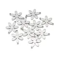 Connecteurs de breloques de fleurs à 6 pétales en acier inoxydable pour fabrication de bijoux. - Style Fleur (11x16mm) / Lot de 10