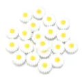 Perles en silicone marguerite breloques fleurs blanches pour bracelet bijoux DIY artisanat - Taille 20 mm, diamètre du trou 2,4 mm / 2 Pièces/Ensemble / Blanc Jaune