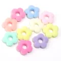 Perles de fleurs floquées colorées pour la fabrication de bijoux DIY et bracelets. - Fleur Creuse / Paquet de 10 Pièces