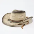 Nahaufnahme des hohlen Stroh-Cowboyhuts mit Farbverlauf und Perlenverzierung. - Erwachsene 57cm / Verlaufsfarbe 6