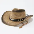 Vintage strooien cowboyhoed met verlooprand, lederen band en metalen stierenkop decor. - M (56-58cm) / Khaki Zwart