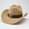 Cappello da cowboy western vintage in feltro con decoro in metallo teschio di toro, cachi. - 56-58cm / Cammello