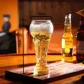 Weltcup Trophäe geformtes Bierglas, kreatives Glas mit großem Fassungsvermögen für Partys. - Fußballstil - Klein 450ML