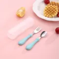 Juego de cubiertos infantiles de acero inoxidable con tenedor, cuchara y estuche transparente. - Combo de Tenedor y Cuchara / Azul