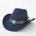 Nahaufnahme des ethnischen Türkis-Stickerei-Bandes am dunkelblauen Western-Cowboyhut. - M (56-58cm) / Marineblau
