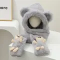 Lindo peluche oso capucha bufanda invierno cálido sombrero guantes integrado grueso - M (56-58cm) / Gris