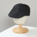Gorra plana transpirable de malla negra vista detallada, protección solar para verano - M (56-58cm) / Negro