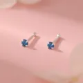 Zilveren blauwe zirkoon oorknopjes, delicate dopamine oORstafjes voor dames en meisjes. - Blauwe Zirconia--Zilver
