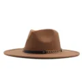 Klassischer brauner Woll-Fedora-Hut mit schwarzem Lederriemen und schicker Goldkette. - M (56-58cm) / Braun