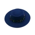 Blauer flacher Filzhut mit Strassband, eleganter Winter Hut mit breiter Krempe für Damen. - Erwachsene (56-58cm) / Marineblau