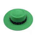 Grüner flacher Filzhut mit buntem Strass schwarzem Band elegante Damen Mode Kopfbedeckung - Erwachsene (56-58cm) / Grasgrün