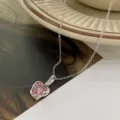 S925 Silber rosa Kristall Herz Anhänger Halskette Damen Nische schicke Kette Schmuck - Unregelmäßiges Herz Rosa Strass / 925er Silber / Weißgold