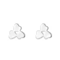 Silberne Herz Kleeblatt Ohrstecker mit hohlem Dreieck Design, schick und vielseitiger Schmuck. - 990 Silber / Platingold Herz Klee