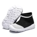 Scarpe calzino per neonati traspiranti in bianco e nero con suola antiscivolo a stelle. - 18 (120mm) / Nero