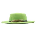 Grüner Fedora Hut Detail, Damen Filzhut mit goldener Fischgräten Verzierung und Lederband - M (56-58cm) / Grün