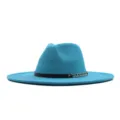 Blauer Woll-Fedora-Hut mit breiter Krempe, schwarzem Lederriemen und goldener Kette. - Erwachsene (56-58cm) / Seeblau